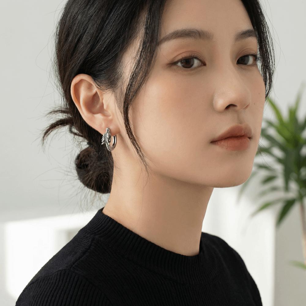 Hot Antique Dragon Hoop Earrings Metal Color Bold Men Earrings Personality Animal Hip Hop Ear Buckles Punk