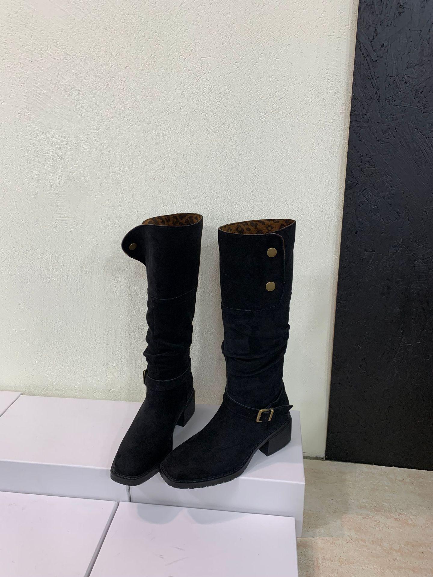 Coarse heel French retro square head western cowboy boots women s 2025 new tall stacking boots 35