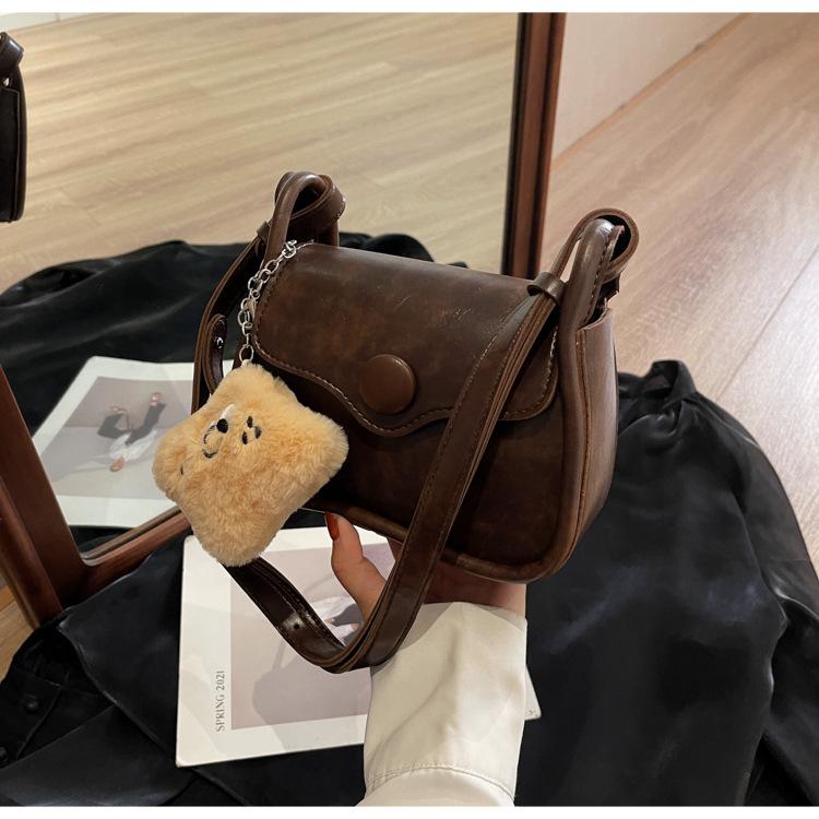 Niche handbag one shoulder underarm bag crossbody popular small bag women 2025 new trendy one