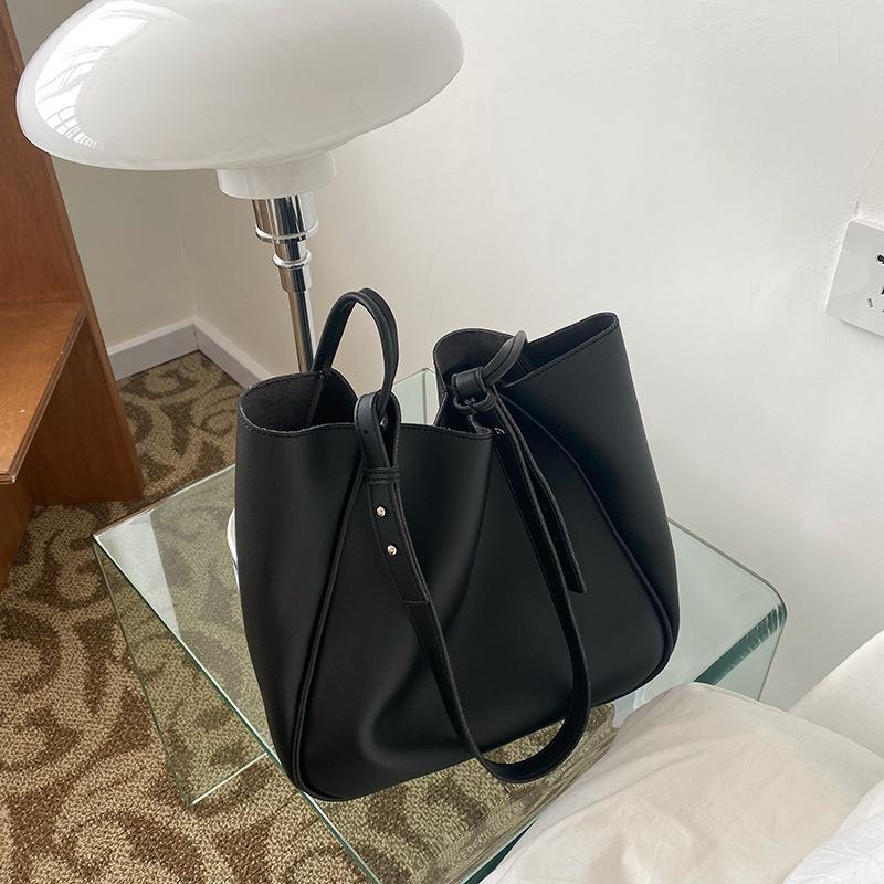 

Сумки большой вместимости, женские модные ретро-сумки, нишевые одноплечевые сумки подмышкой, универсальные чёрный