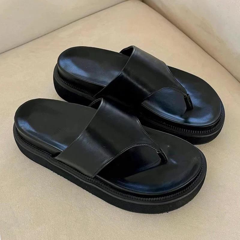 Cowhide version~ Korean version of round head thick bottom pinch foot flip-flops women's outer wear 2025 new summer height-increasing cool slippers