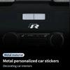 Metalowe Emblematy Samochodowe 3D Litery Dekoracyjne Naklejki Odznaka Naklejka Dla Volkswagen VW Tiguan CC Jetta Polo Golf Passat Scirocco Touareg