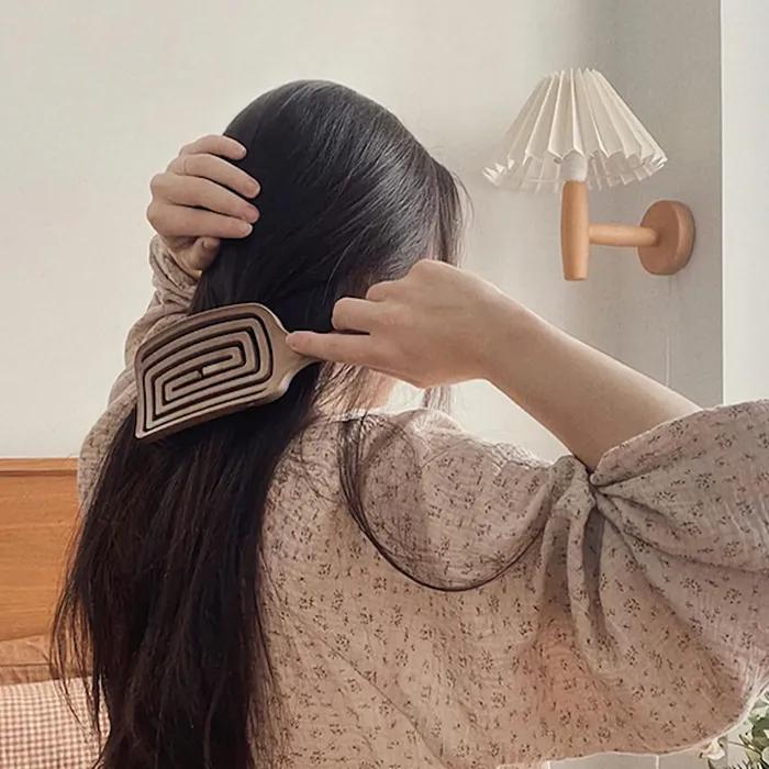 Hairbrush Wood Square