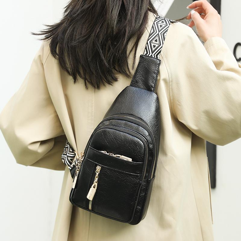 Women's Chest Bag Commuter Waist Bag Vintage Crossbody Bag