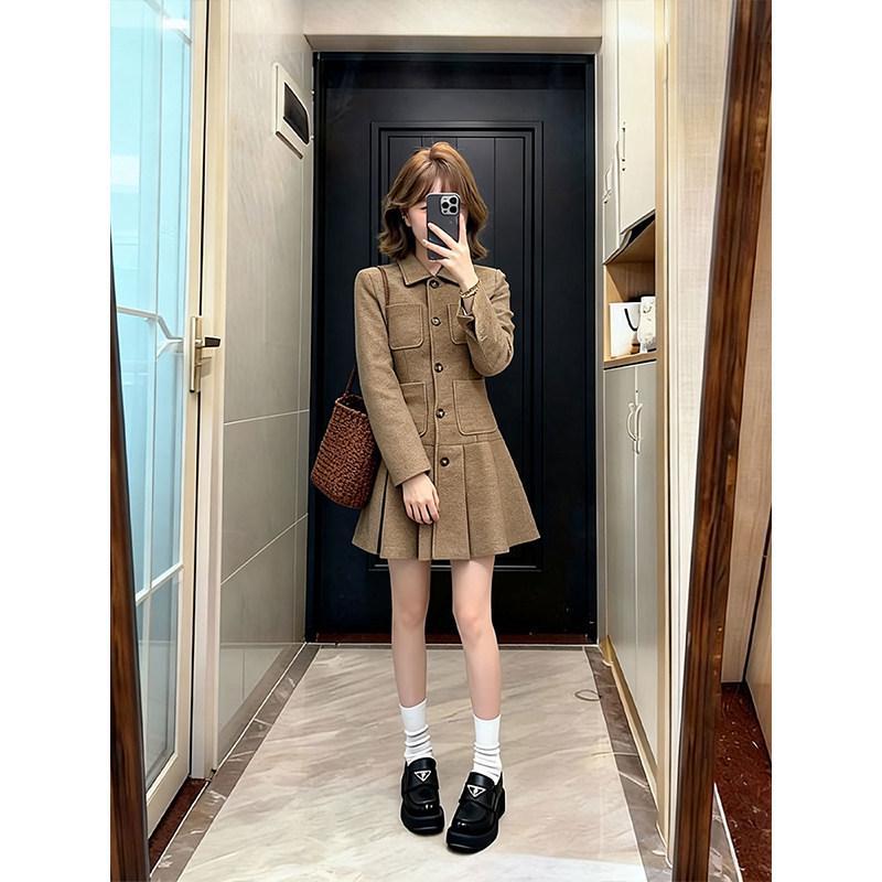 

Khaki French Style Wool Dress: Slimming A-Line, Long-Sleeved, Lapel Collar, Casual Short Skirt L