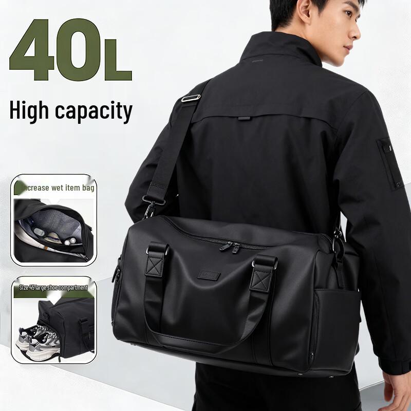 JEEP Men s Large Sporty Travel Duffel Bag