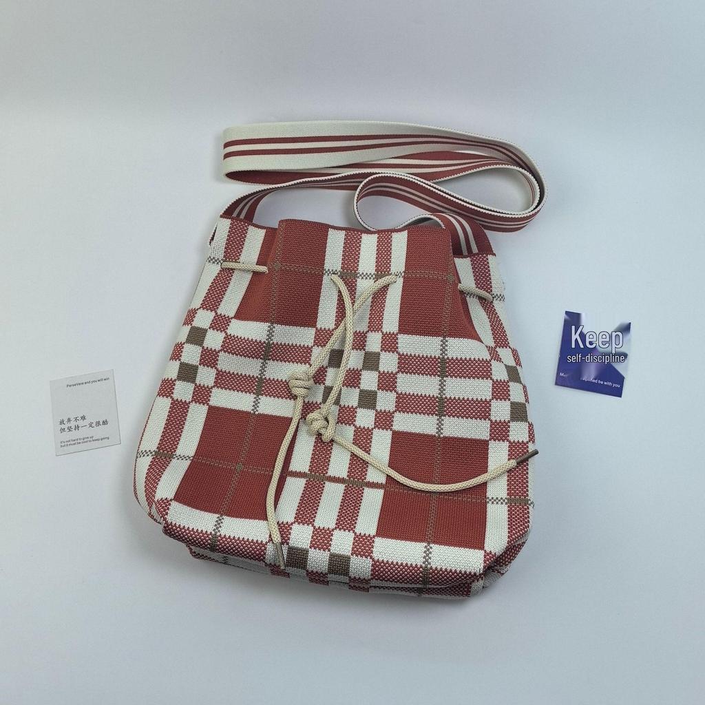 Nowa Dwukolorowa Torba Kwiatowa ze Sznurkiem: Elegancka pleciona torebka damska na ramię w stylu miejskiego szyku