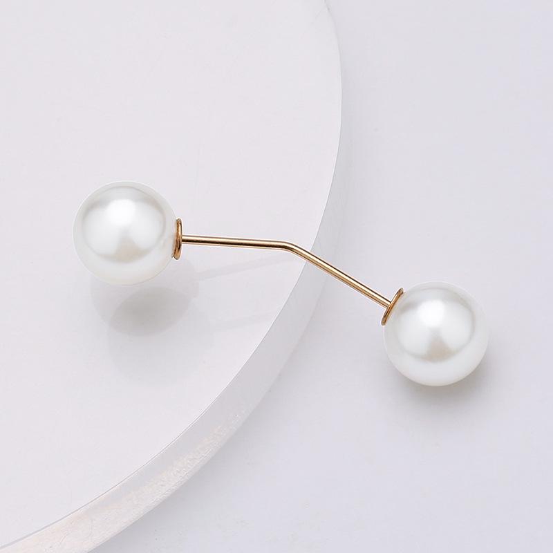 Elegant Minimalist Pearl Pin Brooch for Neckline and Waist