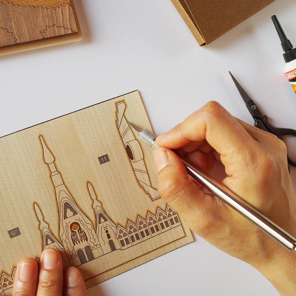 KINOWA "Sagrada Familia" Wood Collage Original DIY Kit World Heritage Site Gaudí Made in Japan