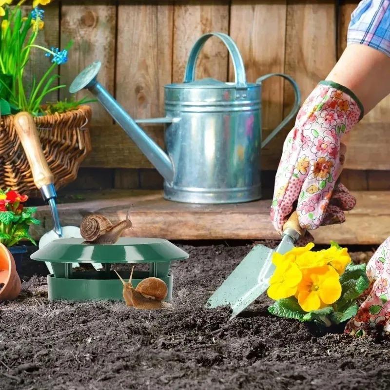 1/20pcs Snail Trap Catcher Garden Slug Cage Snail Cage Slug Pest Repeller Reusable Plastic Snail Trap Plants Farm Protector Tool