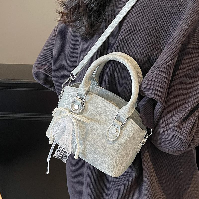 This Year's New Fashionable Lychee Pattern Simple Temperament Handbag Women's Foreign Style Versatile Commuter Style Solid Color PU Messenger Bag