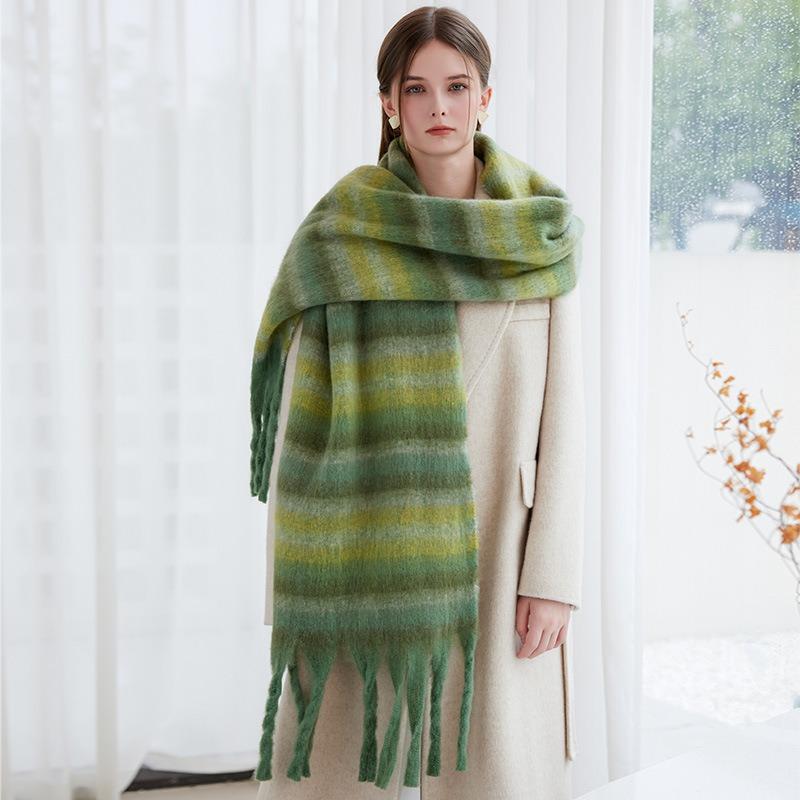 Winter new high-end warm thickened scarf women's winter striped soft scarf skin-friendly, fashionable and fresh