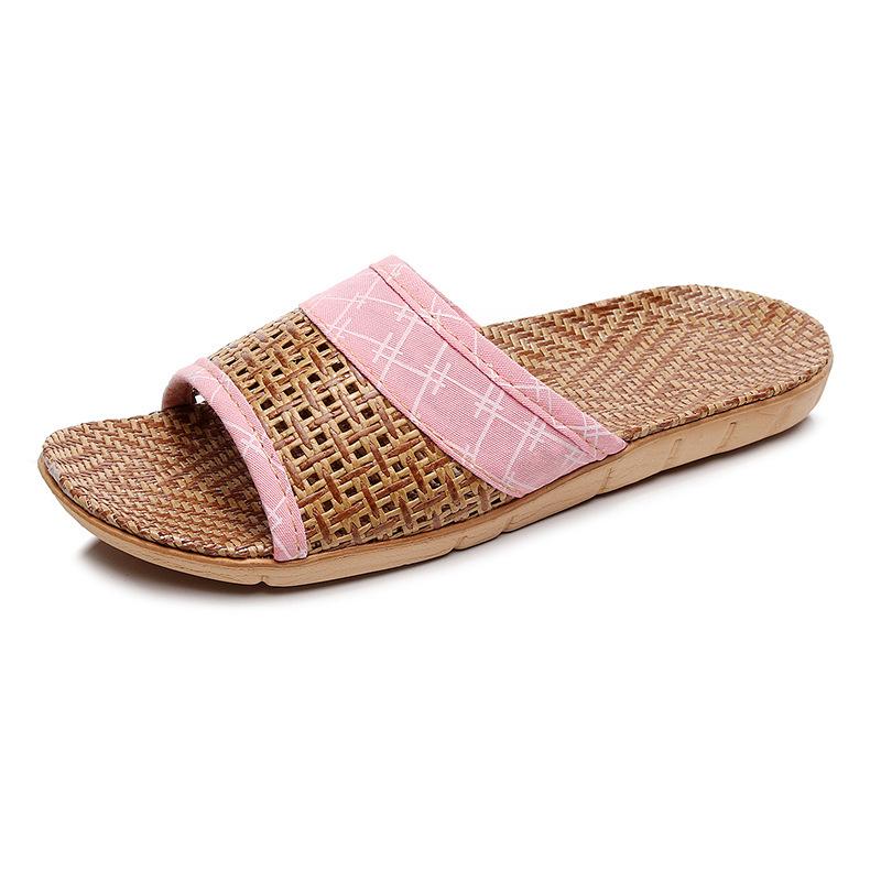 Breathable Rattan Slippers for Couples, All-Season Indoor Wear, Women's Woven Bamboo-Linen, Wooden Floor Friendly.