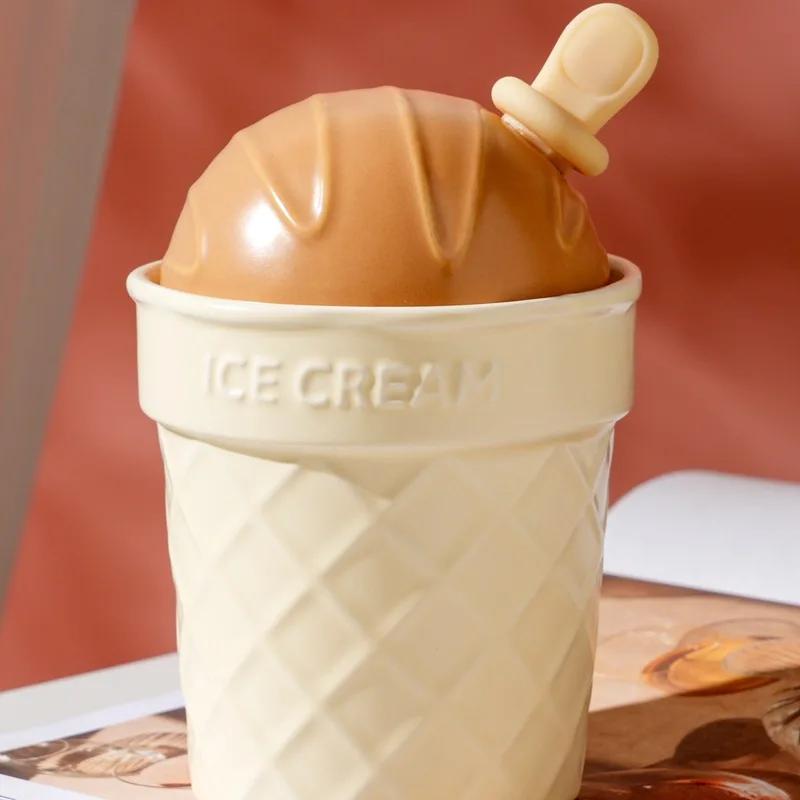 

320ML Cute Ice Cream Cone Ceramic Cup Girl Heart Red Mug High Appearance Level with Cover Scoop Water Cup Breakfast Cup 301-400ml