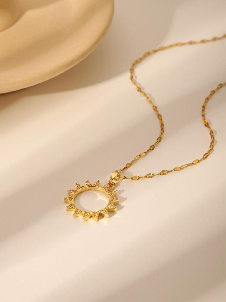 18k Gold-Plated Geometric Necklace: Elegant, Versatile, and Non-Fading with a Simple Luxury Design