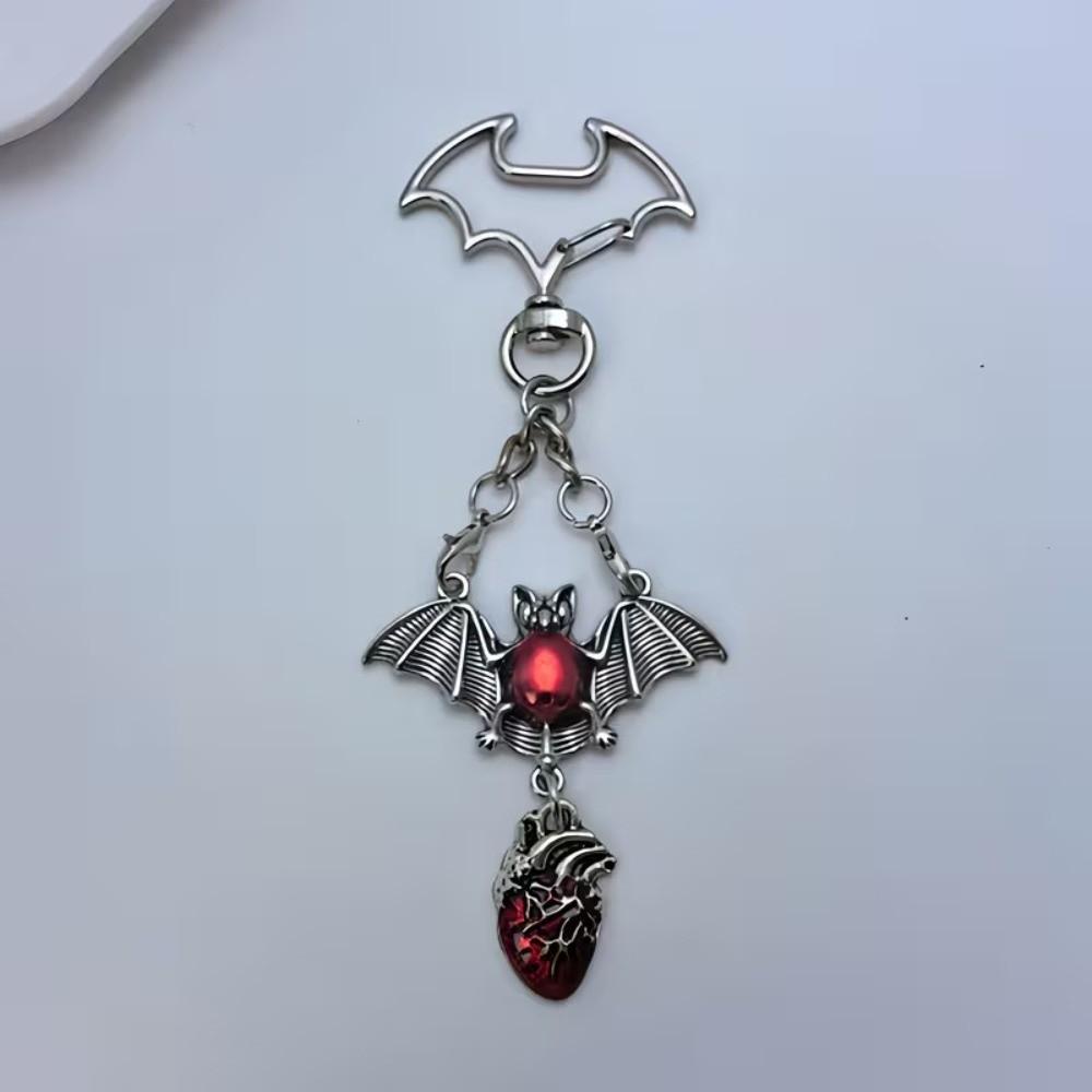 Dark Style Gothic Bag Pendant Exaggerated Halloween Charm Niche Personality Bat Keychain  Daily