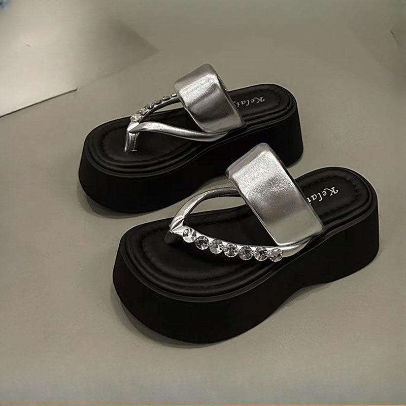 2025 New High-end Sponge Bottom Slippers, Summer Round Toe Fashionable and Casual Rhinestone Height-increasing Women's Sandals