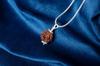 Naturlig 4 Mukhi Rudraksha 925 Sølv Anheng - Nepalsk Opprinnelse | Vedisk Perle For Meditasjon, Energi, Konsentrasjon & Klarhet | Økologisk & Lab-Sertifisert