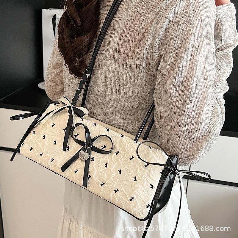 Sweet Foreign Style Bow Underarm Bag Women's 2025 New French Niche Baguette Bag Versatile Shoulder Commuter Bag