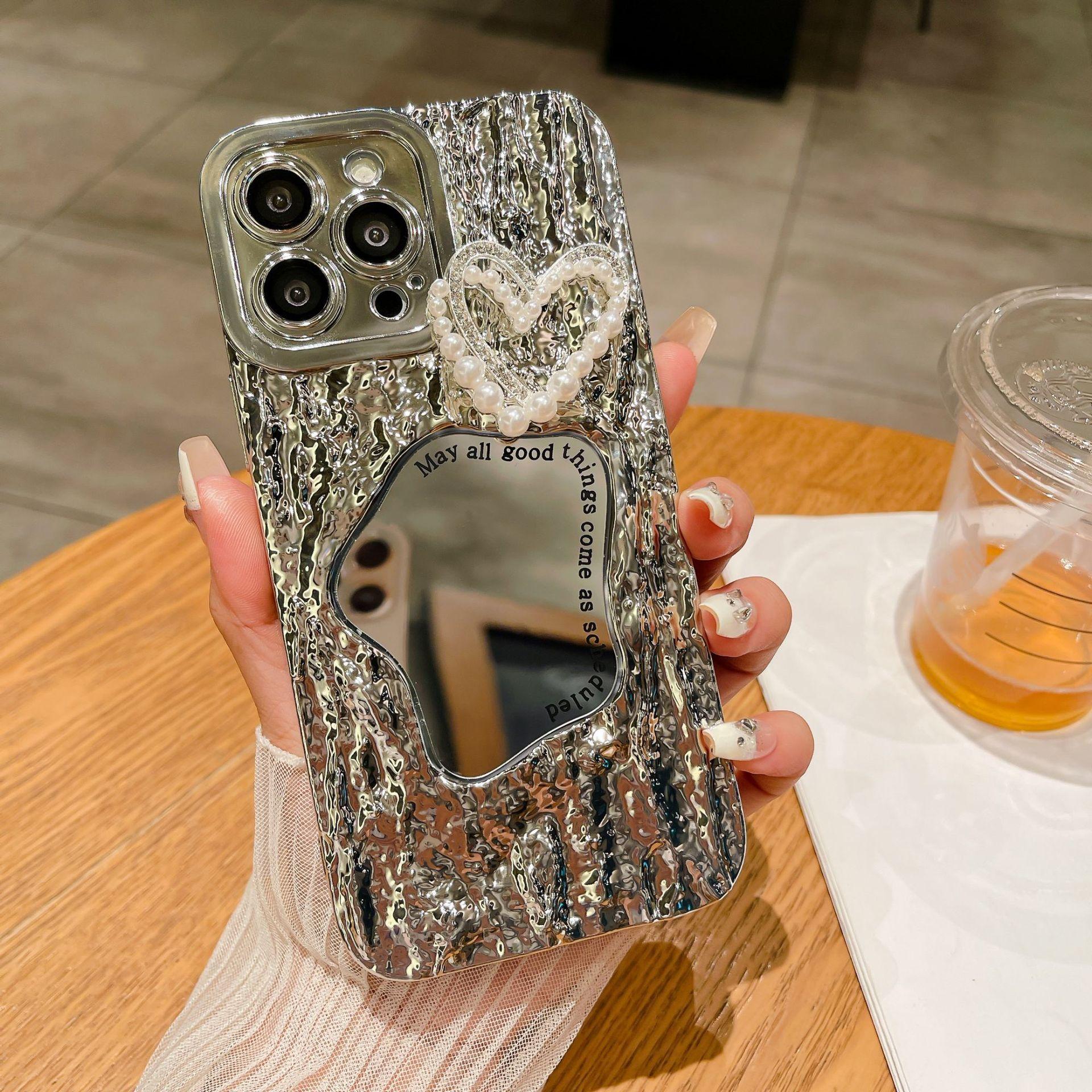 

Чехол в форме сердца с зеркальной отделкой и инкрустацией бриллиантами с узором «скала» подходит для чехлов для телефонов Apple 15, iPhone 14 pro max с гальваническим покрытием 13 Apple 11Promax серебряный