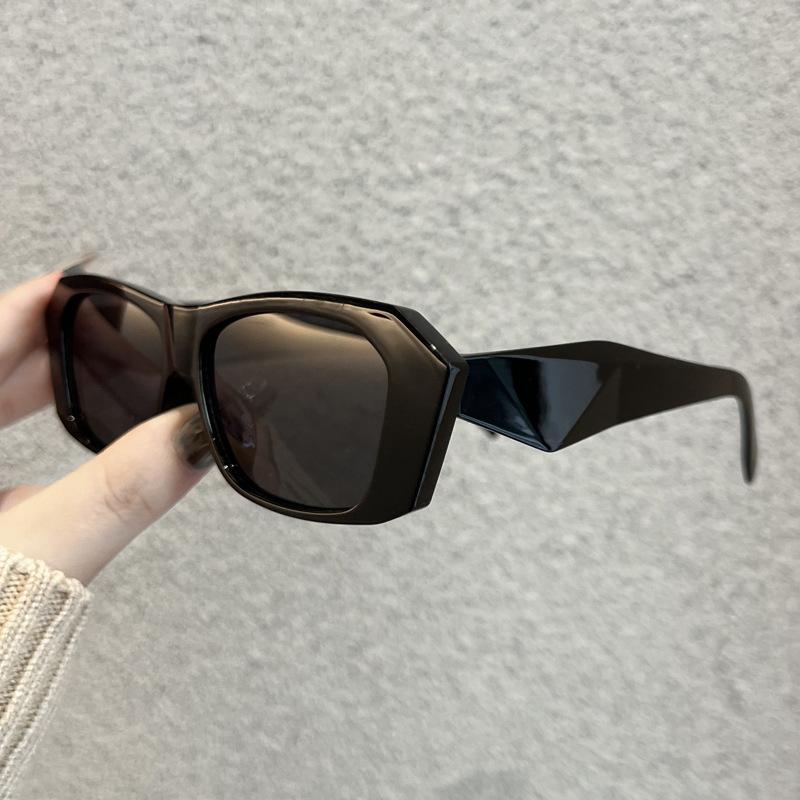 Vintage Style Sunglasses for Men Rectangle Shape UV Protection Outdoor Sun Glasses Hiking Travelling Women Sunglasses