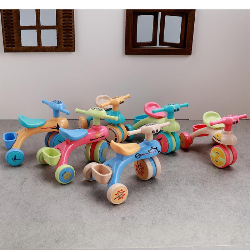 1Pcs Dollhouse Mini Tricycle Simulation Small Bike Model Toys Miniature Home Scene Ornament Doll House Accessories