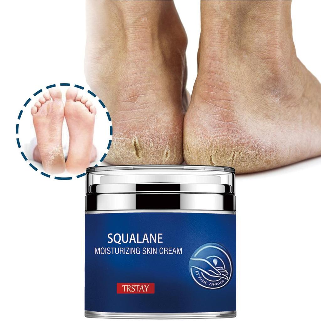 Moisturizes the Skin, Promotes Skin Absorption, Tightens the Skin and Makes It Smoother