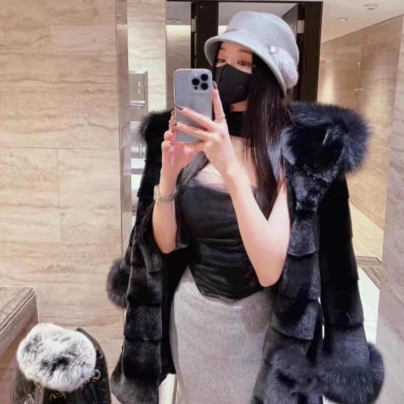 Eco-friendly fur coat women's hooded fur collar imitation fur long women's winter coat gentle celebrity