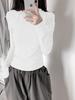 Women's Slim-Fit Retro Gray Cotton Long-Sleeve T-Shirt - Flattering Shoulders, Solid Color, Ideal for Early Autumn Layering