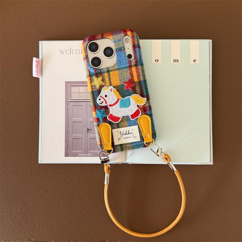 Fashion Cute Caroon 3D Dog Plush Phone Case For iPhone 17 Pro 15 14 13 16 Pro Max Cover Plaid Pattern Cloth Protective Cases