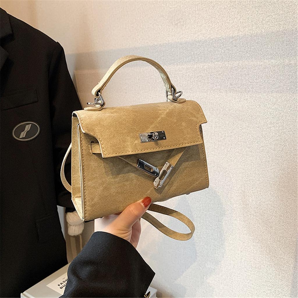 Retro Commuter Texture Lock Buckle Gentle Temperament Handbag Versatile Crossbody Lock Buckle Bag