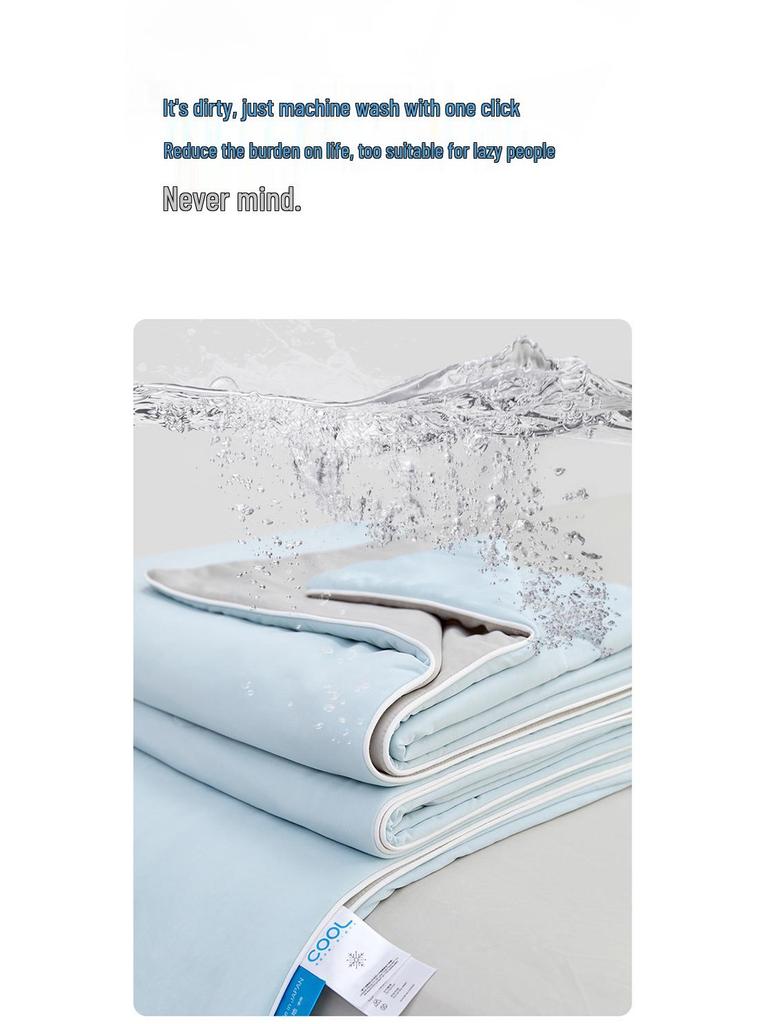 Summer Ice Silk Quilt: Cool & Washable for Mother and Baby