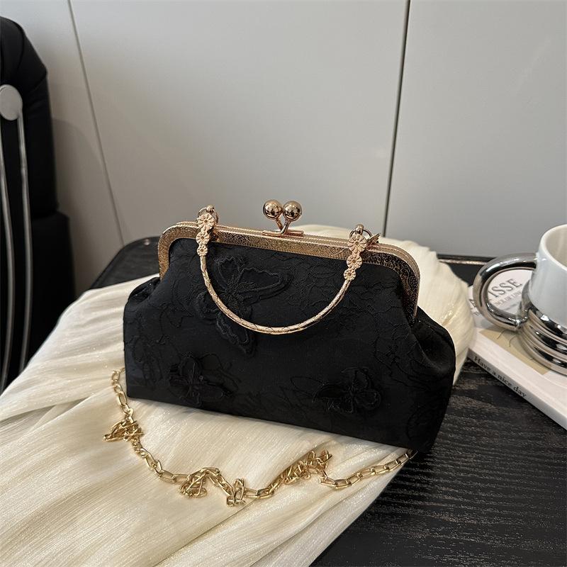 Summer Summer Retro Portable New Chinese Style with Horse Dress Cheongsam Bag Women's 2025 New Messenger Bag