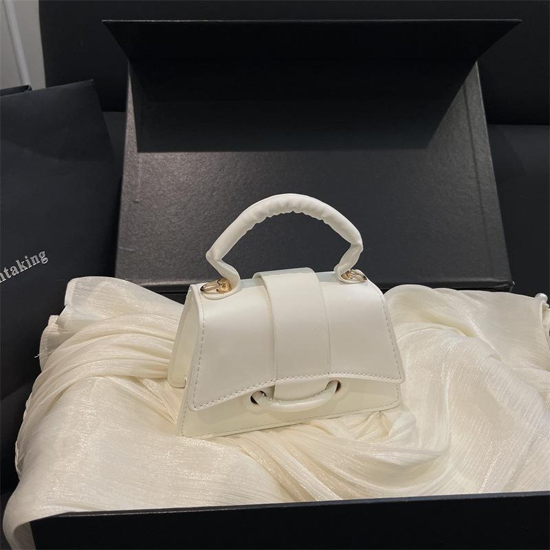 Small-scale Design Handbag: Single Shoulder Bag Cross-body Small Bag