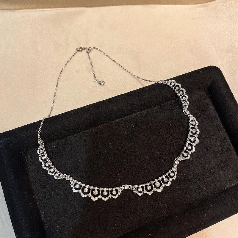 

Новое высококлассное кружевное ожерелье модное легкое роскошное темпераментное шейное украшение цепочка для ключицы то же изделие, что и у интернет-знаменитости