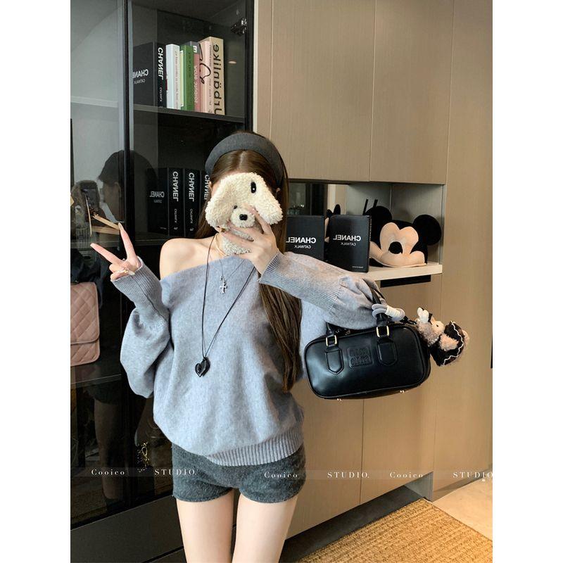 Kumikumi Design Gray Sloping Shoulder Long sleeve Knit Women clothes Autumn Temperament Retro All-Match off-Shoulder Top