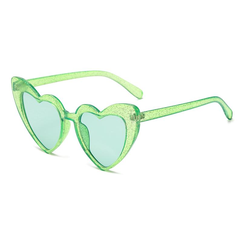 New Heart Shaped Candy Sunglasses Female Punk Cat Eyes Fashion Accessories Large Frame Sparkling Pink Crystal Eyeglasses