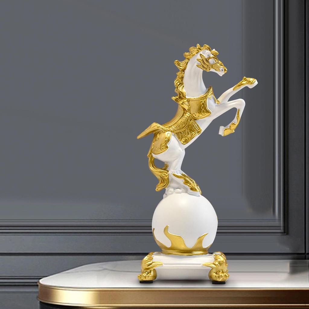 Elegant Horse Figurine Sculpture for Home Decor