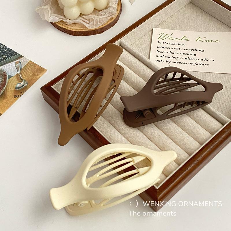 Fashion Large Size Plastic Matte Hair Claw Clips for Women Thick Hair calw Neutral Color Autumn Winter Duckbill Clip Accessories