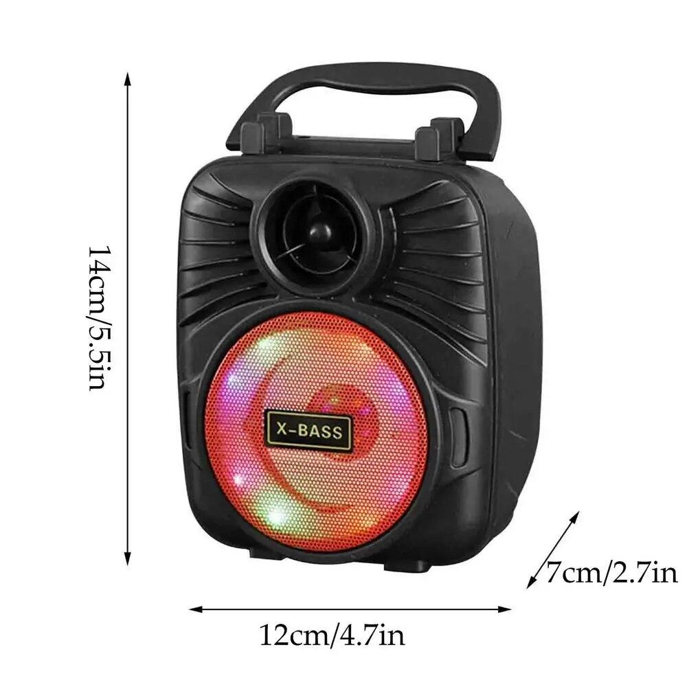 

Портативные беспроводные Bluetooth-динамики со светодиодным ночным светом и объемным звуком на 360 градусов, стереодинамик высокой четкости для кемпинга на открытом воздухе Red(United States)