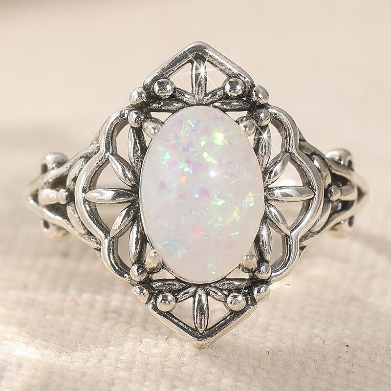 Vintage Inlaid Faux Opal Women's Ring Dazzling CopperColor Hand Carving Hollow Daily Wear Party Jewelry Anniversary Gift
