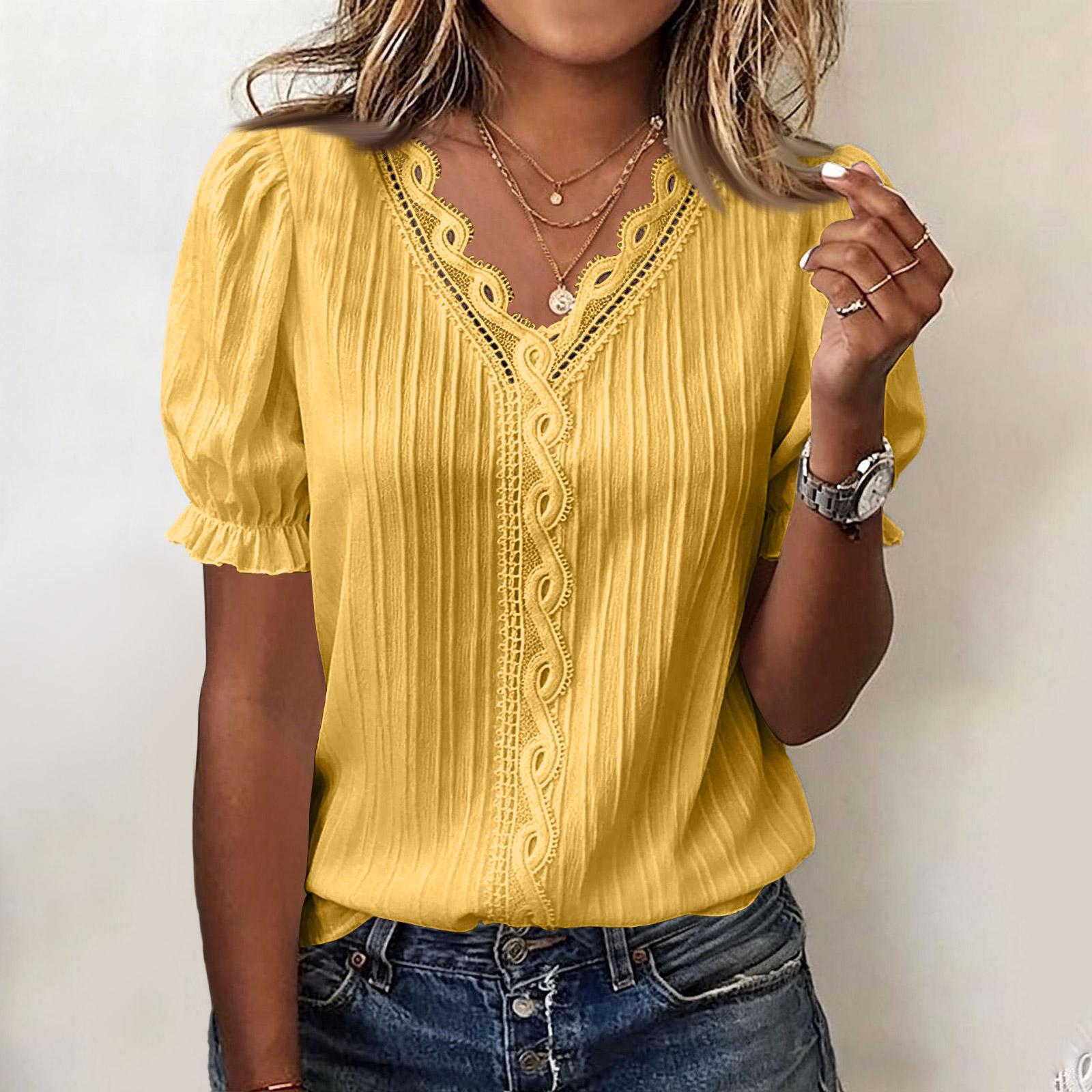 

Women Casual Hollow Out Short Sleeve Blouse V Neck Lace Trim Puff Sleeve Lightweight Top for Everyday Wear M жёлтый