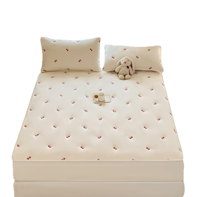 Embroidered Quilted Soybean Cotton Dustproof Non-Slip Fitted Sheet – Skin-Friendly & Soft Bed Cover