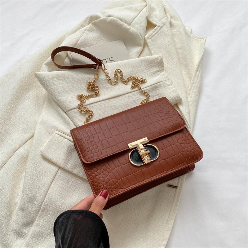 Schicke Stilvolle Quadratische Ketten Tasche Für Frauen In Schwarz Weiß Grün Braun Pink Für Herbst Mode