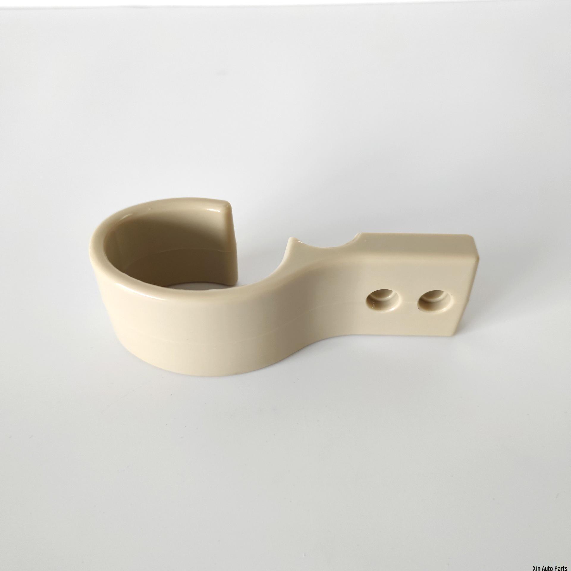 

Compatible curtain hooks and clips for Yutong, King Long, school buses, and large coaches with 20mm hole spacing.