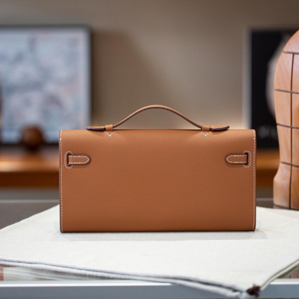 Years New Leather Palm Pattern Crocodile Pattern Cut Clutch Bag Long Armpit Handbag Cross-border