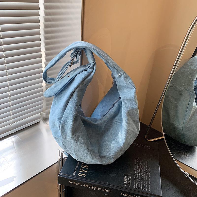 

Canvas women s messenger bag 2025 new trendy fashion literary and versatile denim shoulder bag dumpling bag темно-синий