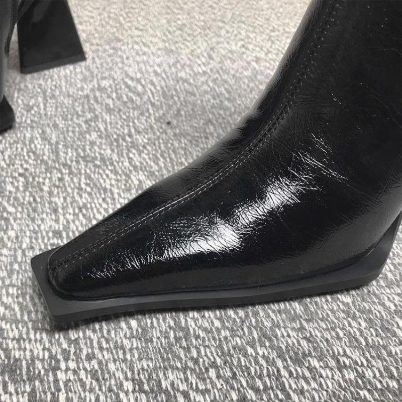 Autumn and Winter New Niche Design Square Head Thick Heel High Heel Short Boots Women's Martin Boots High Heels Trendy Boots Fashion Boots