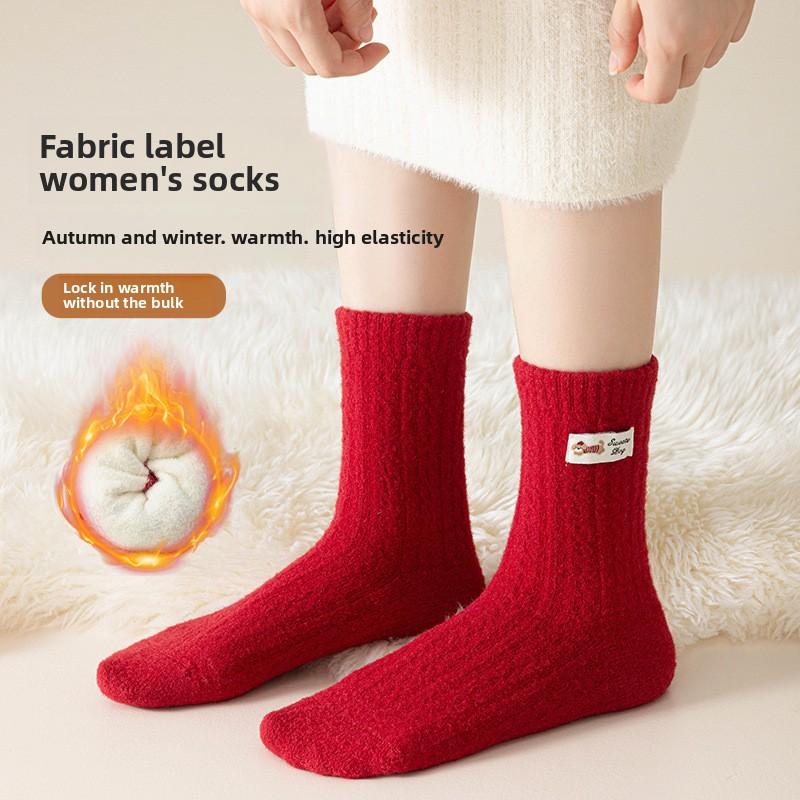 Autumn and Winter Australian Wool Red Sock Children's Striped Mid-calf Socks with Added Padding for Extra Warmth and Insulation in Winter.