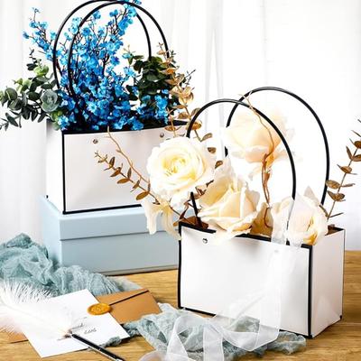 4 Pcs Valentine's Day Kraft Flower Gift Bags Waterproof Bouquet Paper Bags with Handle Empty Bouquet Bags Rectangle Packaging Mother's Day Gift